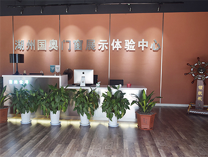 安吉陽(yáng)光房廠(chǎng)家分享陽(yáng)光房的維護(hù)和清潔技巧